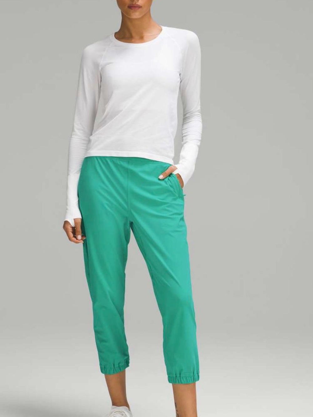 Lululemon Adapted State Joggers Cropped - Kelly Green